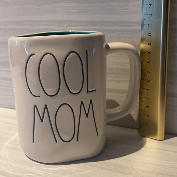 Rae Dunn COOL MOM mug 💖😍🥰 - Picture 4 of 6